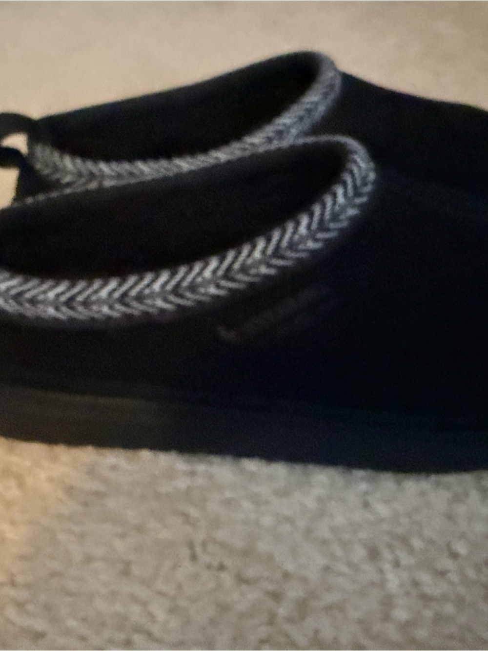 Koolaburra by UGG Women's Burree Slipper – Black – Size 5 (Brand New!)